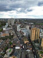 Antenne Aussicht von zentral Wembley London Stadt von England großartig Großbritannien. April 17., 2024 foto