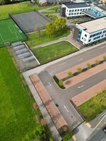 Antenne Aussicht von zentral aylesbury Stadt, Dorf von England vereinigt Königreich. April 1, 2024 foto