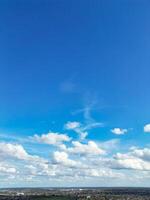 schön Himmel mit dramatisch Wolken Über Birmingham Stadt von England vereinigt Königreich, März 30., 2024 foto