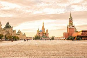 Basilikum Kathedrale am roten Platz in Moskau foto