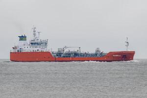 Westkapelle, Zeeland, Niederlande,2024, chemisch Öl Produkte Tanker Diabelli, foto