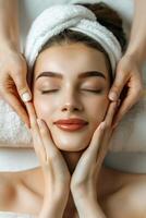 Haut Pflege, kosmetisch Verfahren zum Gesichts- Pflege foto