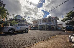 bayahibe dominikanisch Republik 21 Januar 2020 Szene von Täglich Leben im das Stadt, Dorf von bayahibe im das dominikanisch Republik während ein Sommer- Tag foto