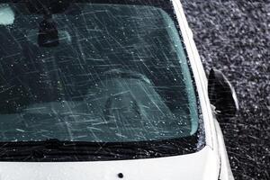 Hagel Bälle im Marsch, natürlich Frühling Wetter, können Ursache Schäden foto