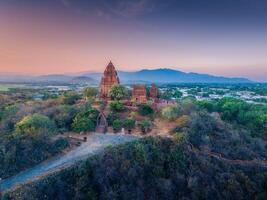 Antenne Aussicht von cham Türme, po klong garai, neunh Thuan Provinz, Vietnam. foto