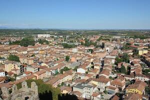 Mantova Italien 10 09 2023 . rot gefliest Dächer im das Stadt von Mantua. foto