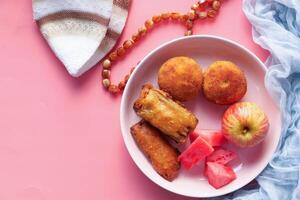 traditionell typisch hausgemacht Ramadan Essen, oben Aussicht foto