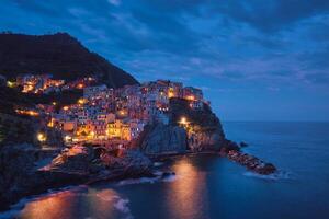 Manarola Dorf n das Nacht, cinque Erde, Ligurien, Italien foto