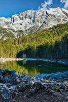 Frillensee See und zugspitze das höchste Berg im Deutschland foto