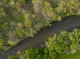 bourbeuse Fluss in der Nähe von Rosenknospe, Missouri im Frühling Landschaft, Antenne Aussicht foto