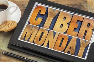Cyber Montag - - Internet Einkaufen Konzept foto