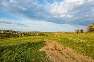 Landschaft mit schön Natur im das Dorf im das Republik von Moldawien. Land Leben im östlichen Europa. foto