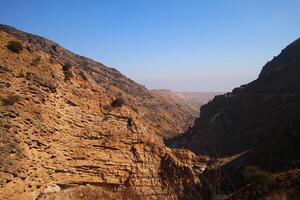 Hügel im Belutschistan Provinz von Pakistan auf Dezember 24, 2023. foto