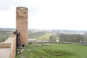 Tscherk, Polen - - März 24., 2024 - - runden Turm und Defensive Mauer beim Masowisch Herzöge Schloss foto