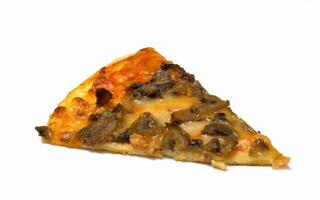 frisch Stück von Pizza mit das Pilze foto