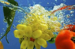 Obst im Wasser foto