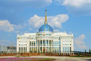 Präsidentschaftswahl Palast Ak-Orda, Astana, Kasachstan foto