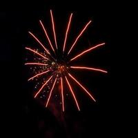 Feuerwerk am Nachthimmel foto