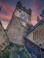 Reichsburg Schloss über das Mosel Fluss foto