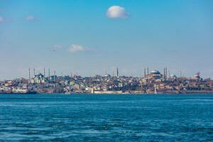 Istanbul Aussicht von Kadiköy Bezirk. historisch Halbinsel von Istanbul foto