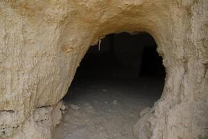 Höhle Häuser im cuevas del Almanzora, Unglücklicherweise viele von Sie haben gewesen Zusammenbruch durch Erde Beben und Regen fallen. cuevas del Almanzora, Spanien foto