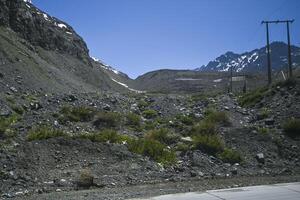 Anden Berg im Sommer- mit wenig Schnee foto