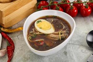 japanisch Miso Suppe mit Hähnchen foto