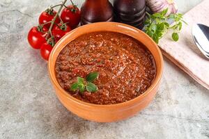 Spanisch traditionell Gazpacho Tomate Suppe foto