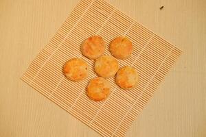Erdnuss Kekse auf ein Bambus Tischset, Nahansicht von Foto