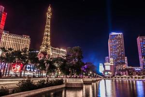 Las Vegas, Nevada, 2021 - Strip und Umgebung bei Nacht foto