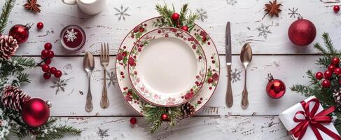 elegant Weihnachten Tabelle Rahmen auf Weiß hölzern Tabelle foto