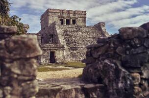 der Aufstieg zum Maya-Tempel 2 foto