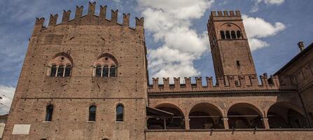 Palazzo Re enzo im Bologna Detail foto