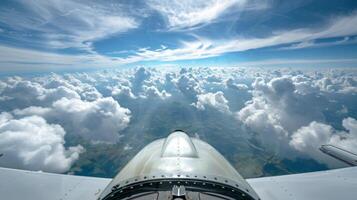 gegen ein Hintergrund von flauschige Weiß Wolken ein Pilot fachmännisch Manöver seine Flugzeug durch das Himmel gefangen im ein Moment von friedlich Einsamkeit. das Friedlichkeit von das Szene ist nur foto