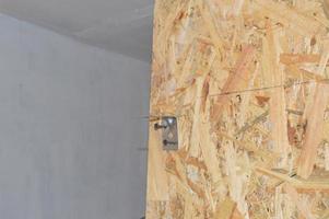 ein Holzregal mit eigenen Händen machen foto