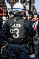 Montreal, Kanada 2. April 2015 - Detail der Rückseite einer Polizei gegenüber Demonstranten. foto