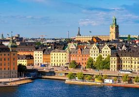 Blick auf die Stadt Stockholm über den Seehafen in der Sommersaison in Stockholm, Schweden? foto