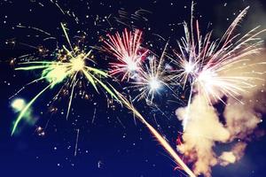abstrakter Hintergrund. Feuerwerk-Kreis-Unschärfe. bunt zum Feiern. Hintergrund festliches neues Jahr
