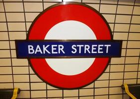 London, Vereinigtes Königreich, 2014 - U-Bahnstation Baker Street Schild. Londoner metropolitan line foto