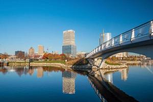 Skyline von Milwaukee in den USA foto