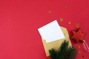 Weihnachtsbrief, Grußkarte. Urlaub Hintergrund. Ansicht von oben, Textfreiraum foto