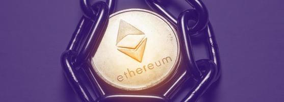 Nahaufnahme von Ethereum-Kryptowährung foto