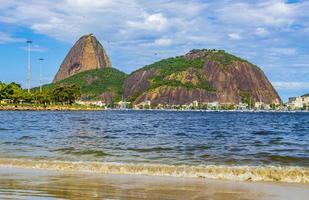 zuckerhut berg pao de acucar panorama rio de janeiro brasilien. foto