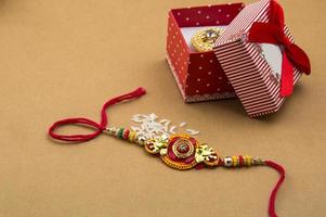 indisches Festival Raksha Bandhan, Rakhi. foto