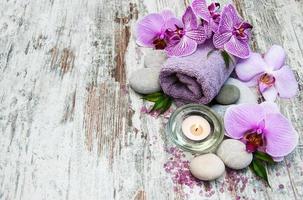 Wellnessprodukte mit Orchideen foto