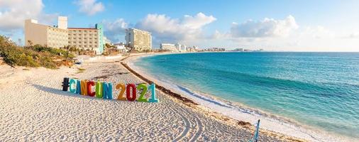 Blick auf das Zeichen von Cancun 2021 foto