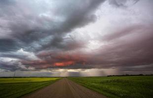 Präriegewitterwolken Kanada foto