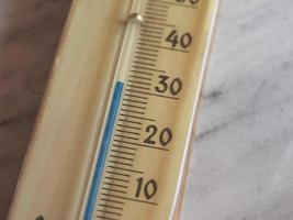 Thermometer zur Lufttemperaturmessung foto