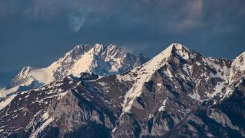 orobische alpen und die rätischen alpen mit dem monte disgrazia