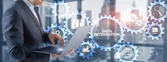 Datenintegration Business-Internet-Technologie-Konzept. gemischte Medien foto